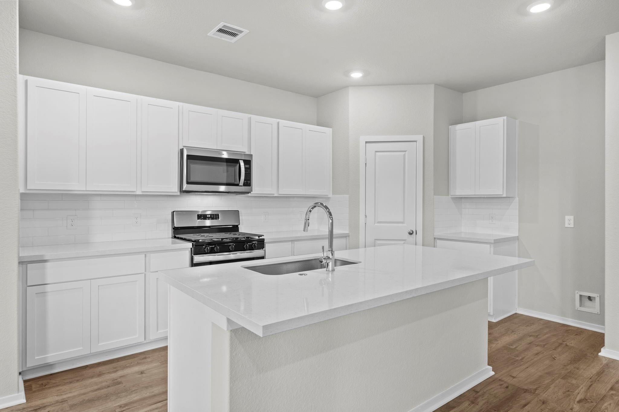 2794 English Laurel Drive