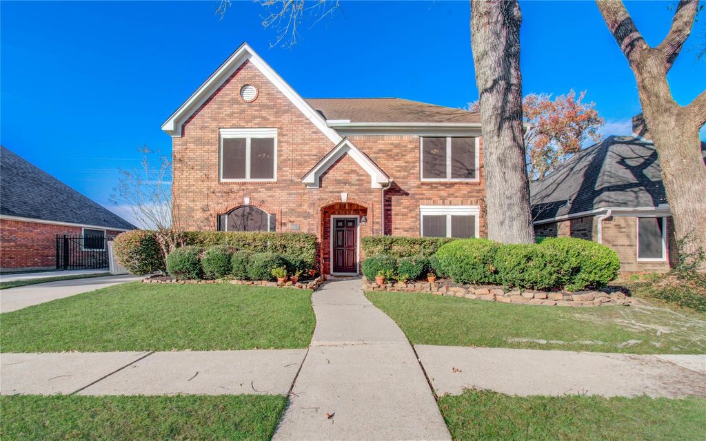 Photo of 5927 Thom Road, Humble, TX 77346 (MLS # 9839241)