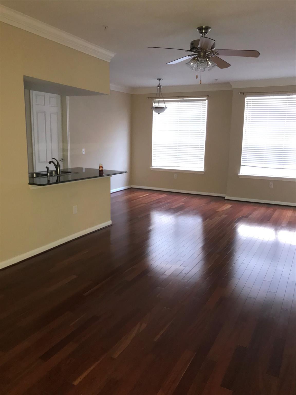 7575 Kirby Drive 2403