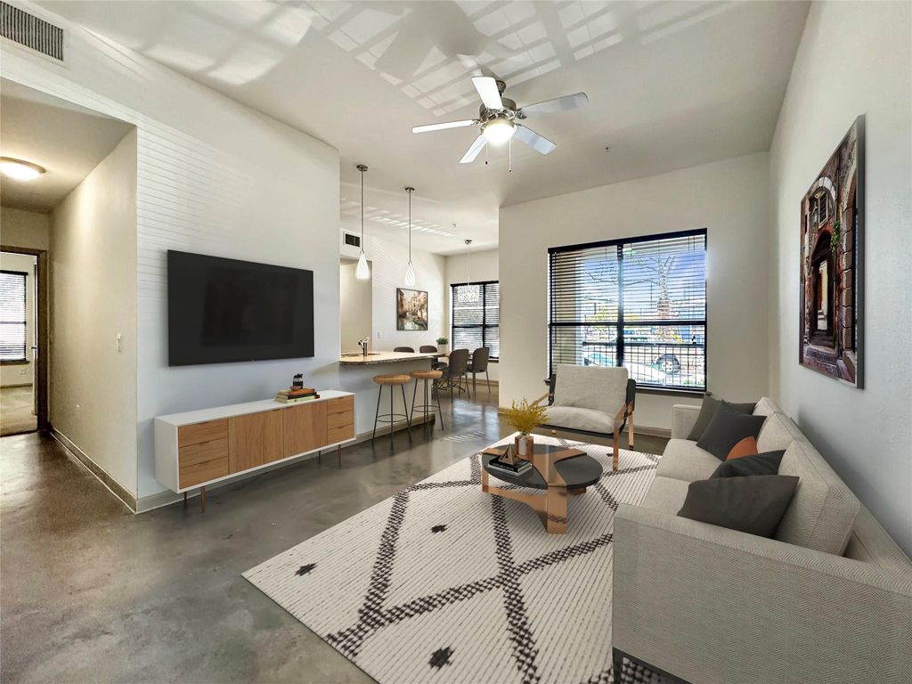 Photo of 306 Mcgowen Street #1219, Houston, TX 77006 (MLS # 10767609)