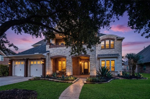 Homes For Sale - 16710 Okachobee Drive<br/> Harris County, Houston, TX 77044