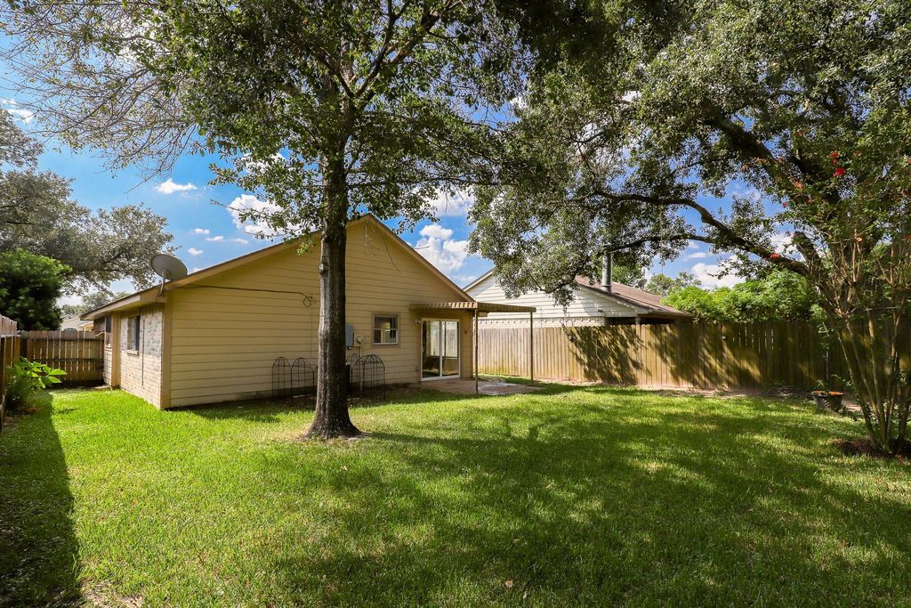 Photo of 19418 Cypress Cliff Drive, Katy, TX 77449 (MLS # 11232115)