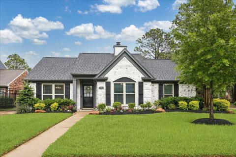 Photo of 15402 Robin Grove Court, Cypress, TX 77433 (MLS # 67139641)