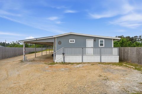 Photo of 1114 Road 5601, Cleveland, TX 77327 (MLS # 95873267)