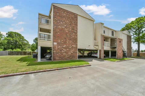 Condo For Sale - 2501 Gulf Freeway #258C<br/> Galveston County, Dickinson, TX 77539