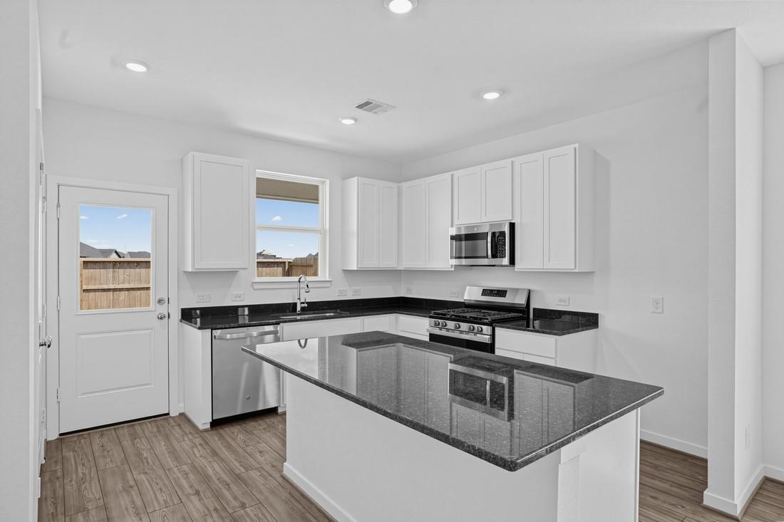 17410 Lush Laurel Lane