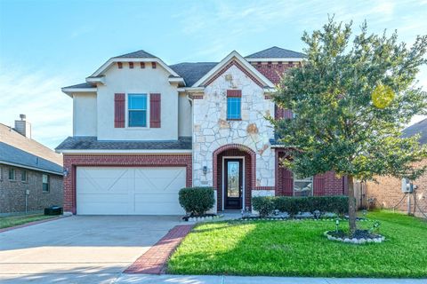 Photo of 9919 Kendahlwood Lane, Tomball, TX 77375 (MLS # 37297545)