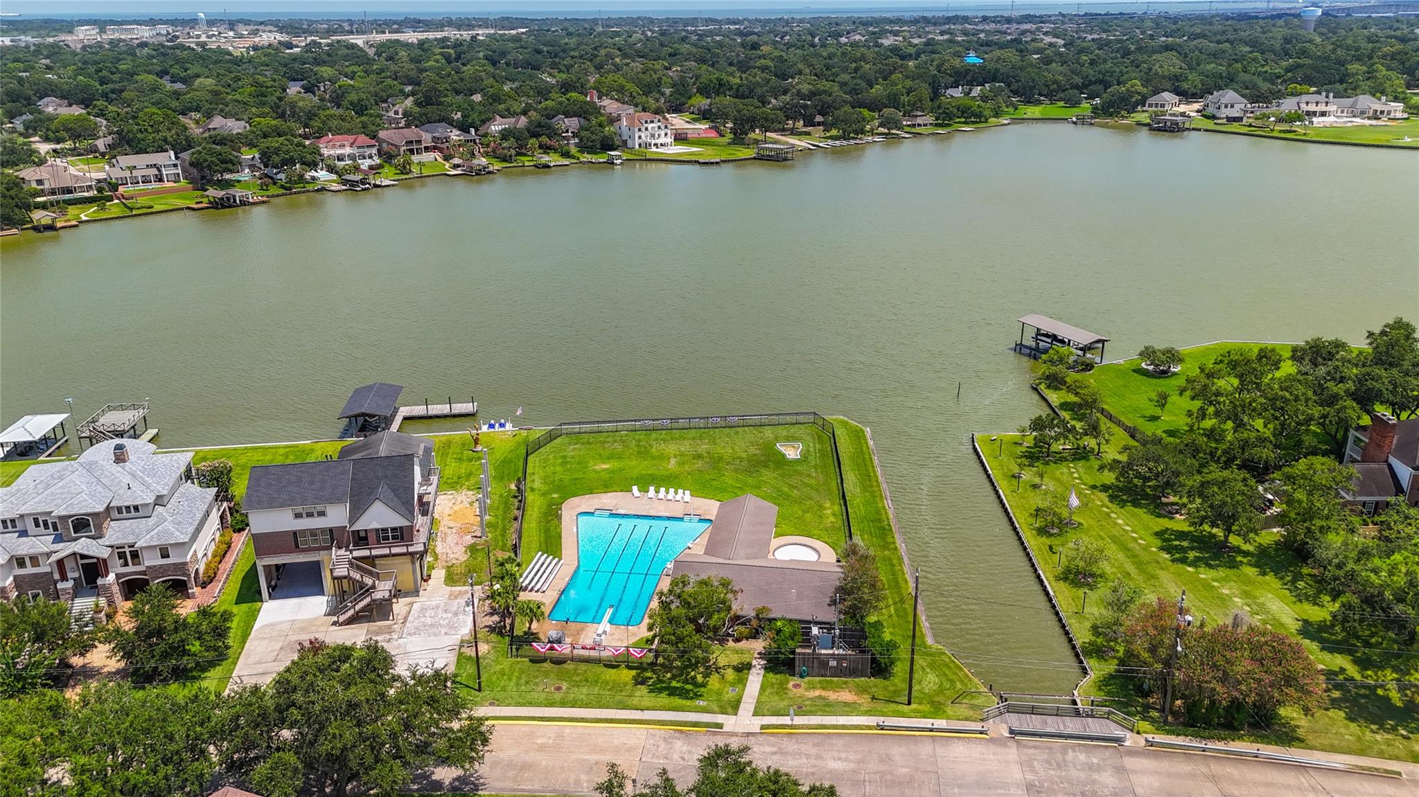 1103 Pecan Circle