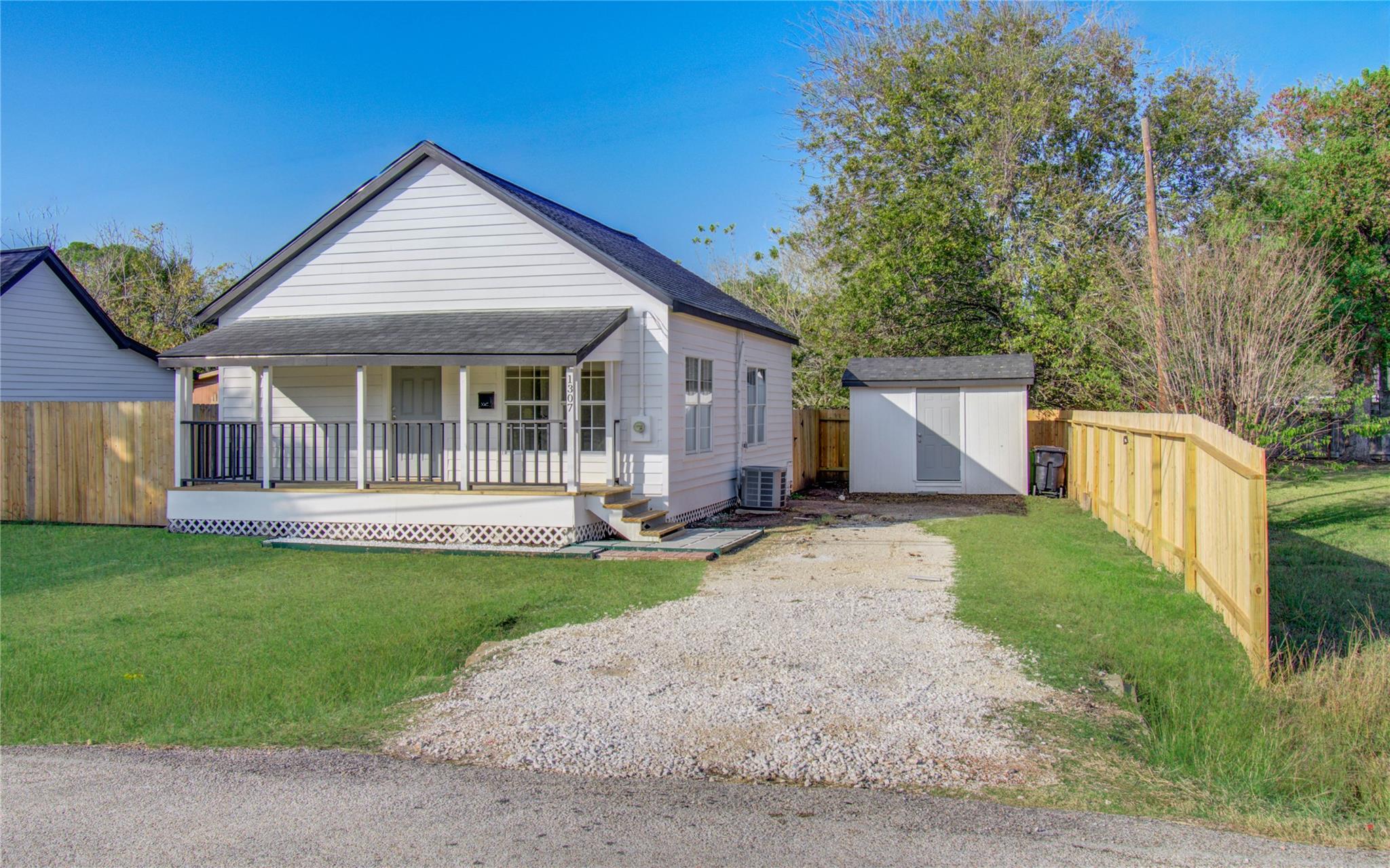 1301 Southgate Drive