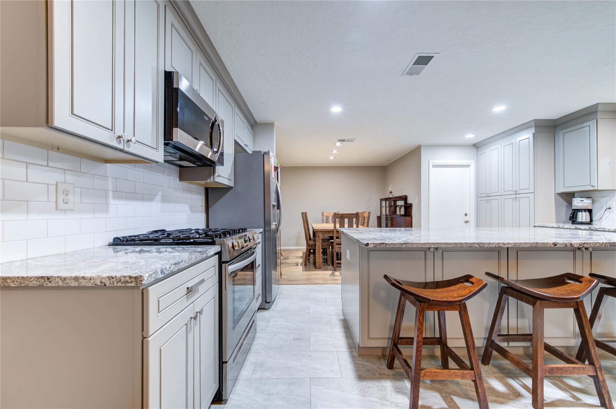17559 S Compass Rose Circle Circle