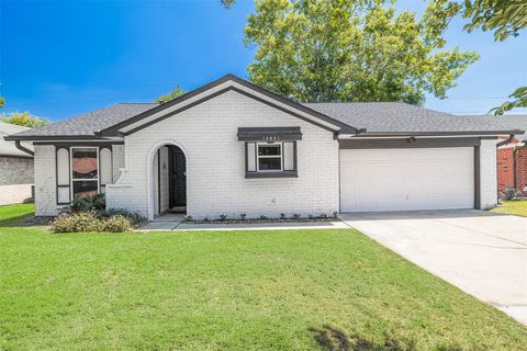 Photo of 13831 Rosetta Drive, Cypress, TX 77429 (MLS # 55940085)
