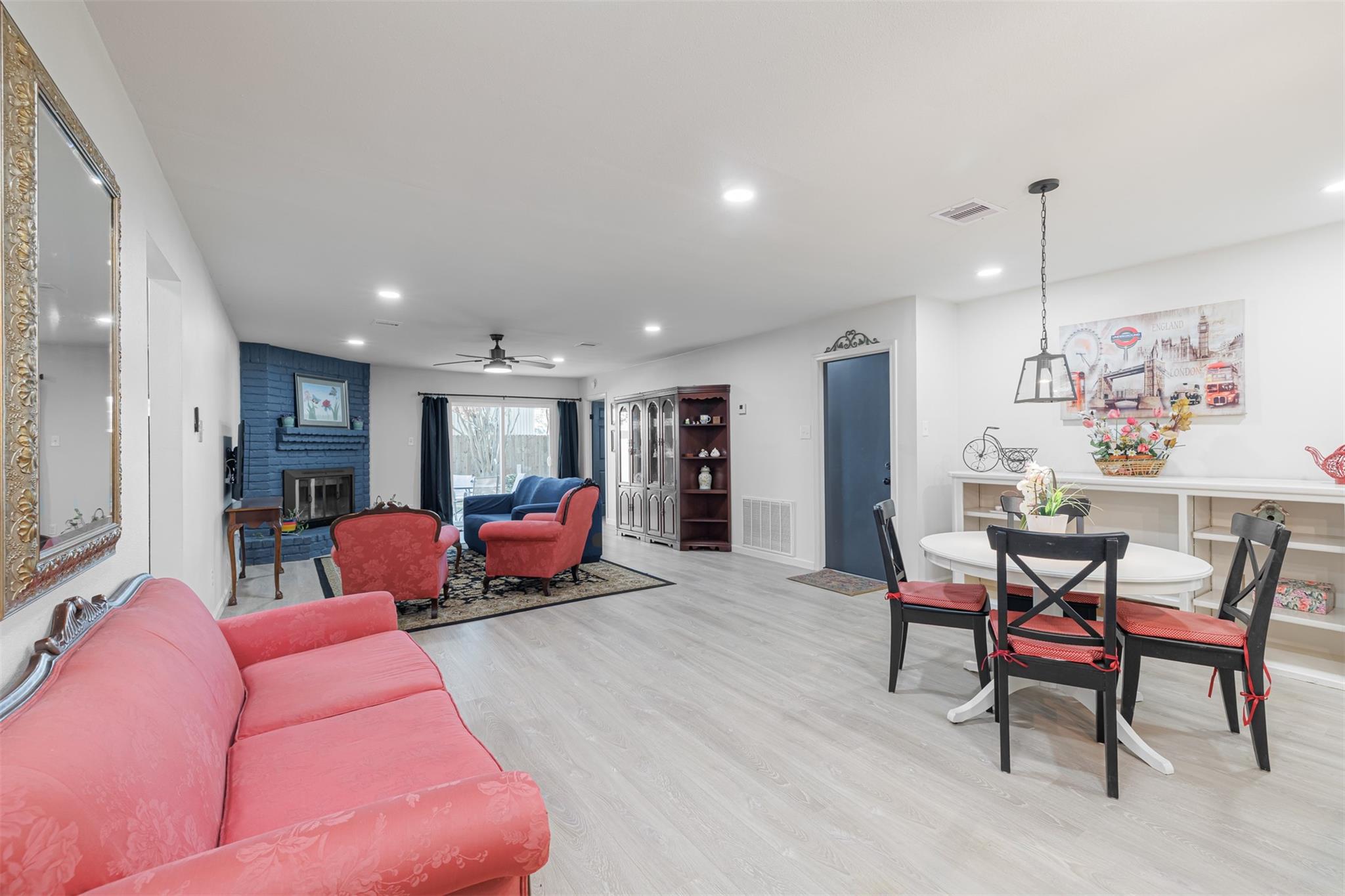 13831 Rosetta Drive