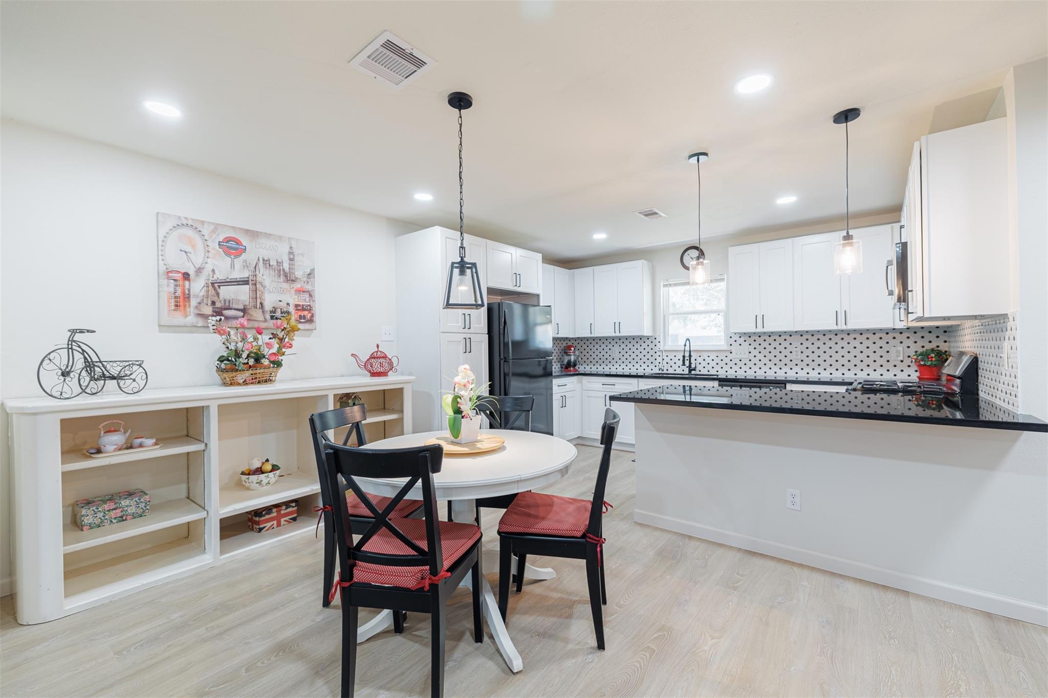 13831 Rosetta Drive