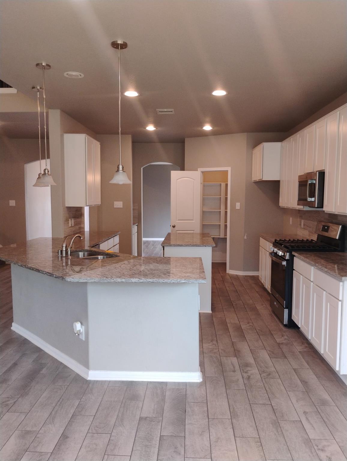 6806 Little Cypress Creek Trail