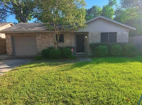 Photo of 2423 20th Avenue N, Texas City, TX 77590 (MLS # 46346519)