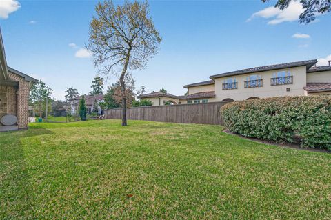 Tiny photo for 3 Blue Mesa Court, Spring, TX 77389 (MLS # 10795768)