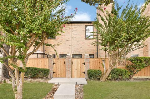 9800 Pagewood Lane 2703 Houston TX 77042