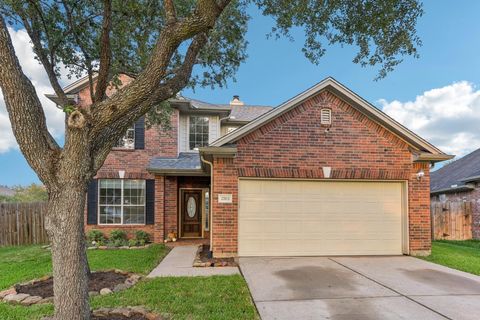 Photo of 2703 Hidden Bay Court, Pearland, TX 77584 (MLS # 8309805)