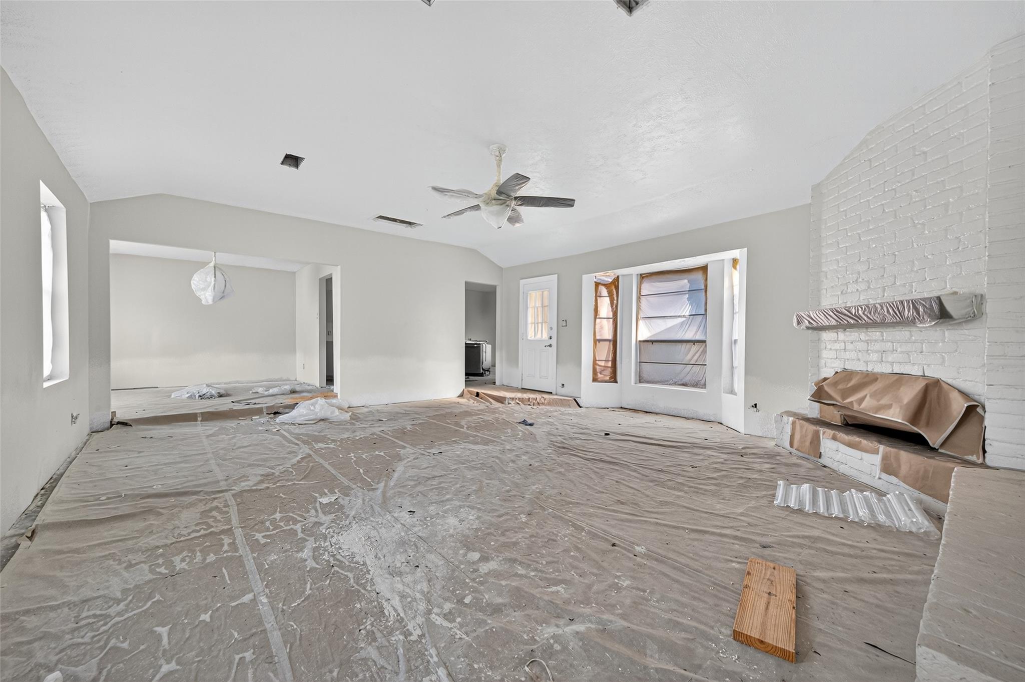 2540 River Ridge