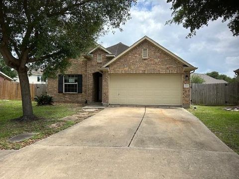 Photo of 20707 Pine Rain Court, Katy, TX 77449 (MLS # 60115978)