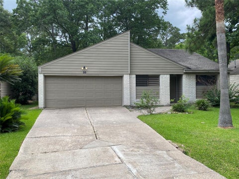 Photo of 56 S Circlewood Glen, Spring, TX 77381 (MLS # 80355841)