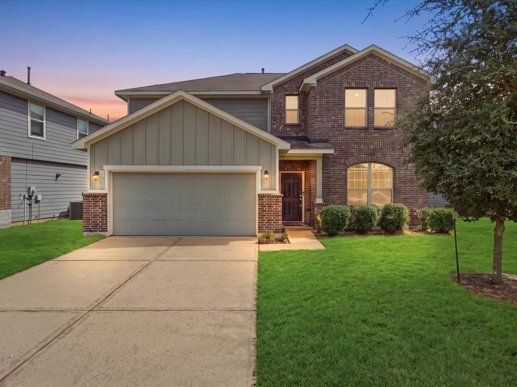 Photo of 24706 Crimson Pine Drive, Houston, TX 77336 (MLS # 11203916)