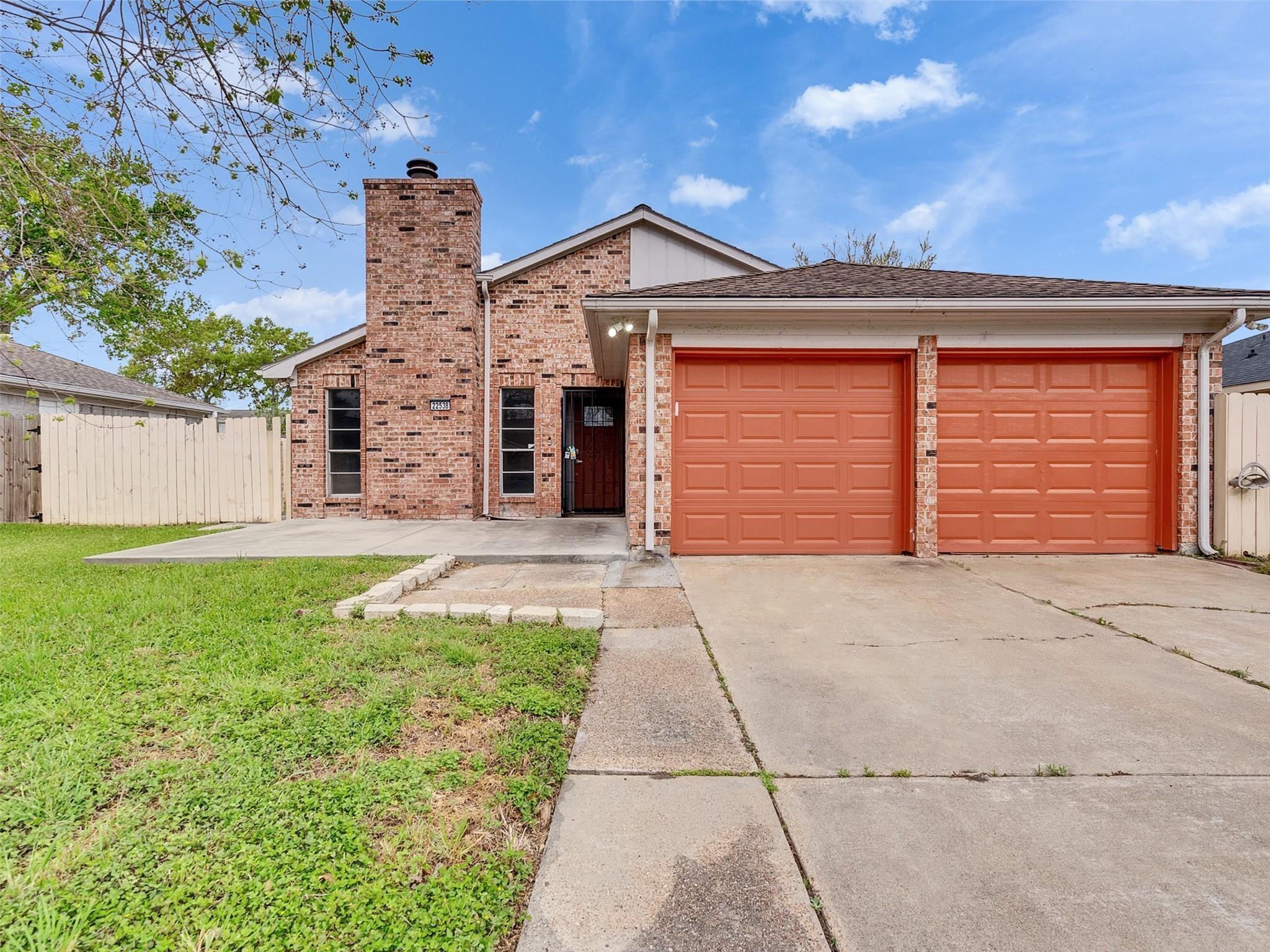 22538 Market Square Lane