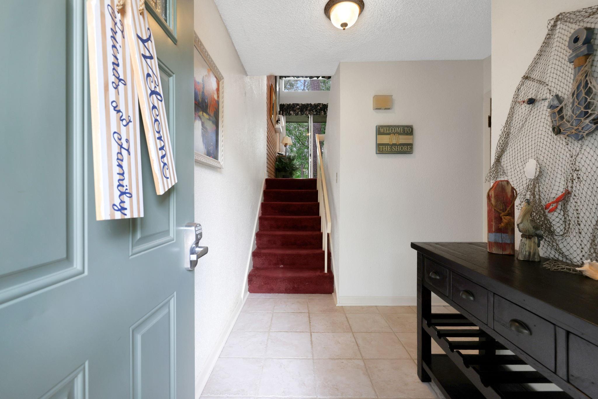 142 Villa Way