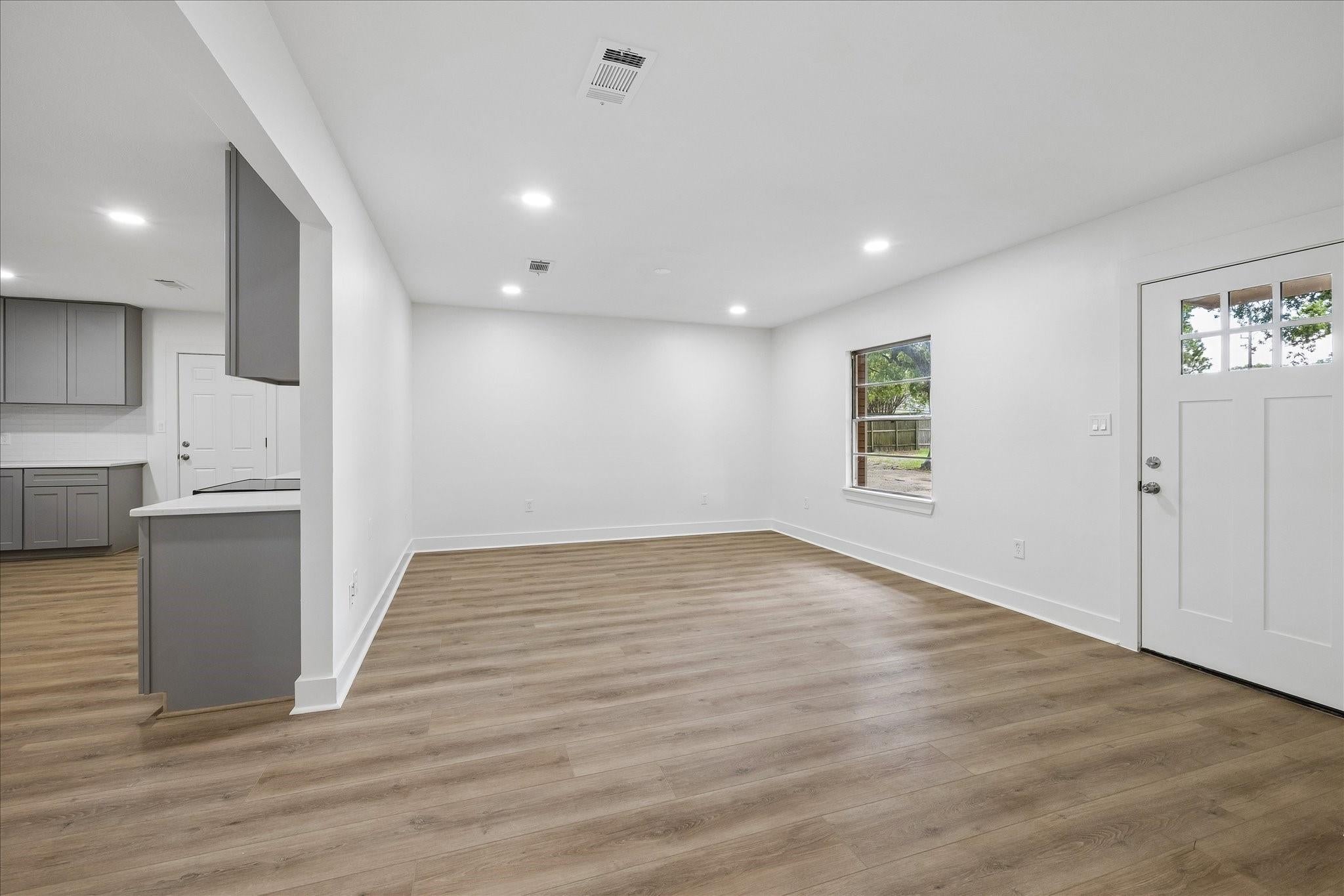 5615 Spring Cypress Road