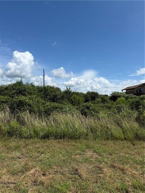 Vacant Land For Sale - 148 W Glen Oak Lane<br/> Aransas County, Rockport, TX 78382