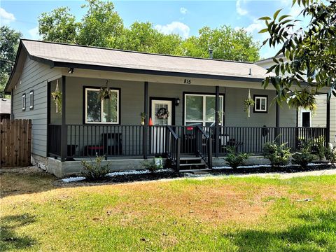 815 Leonard Avenue Richmond TX 77469