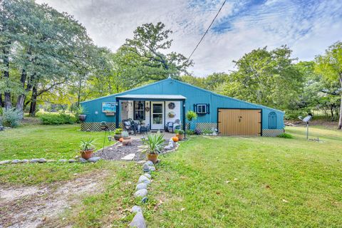 Homes For Sale - 312 Magnus Road<br/> Denison, TX 75021