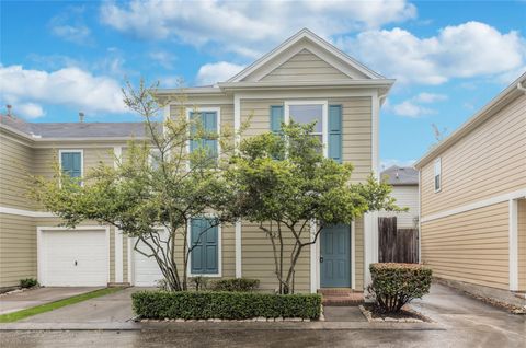 Photo of 1722 Redwing Bluff Drive, Houston, TX 77009 (MLS # 26639437)