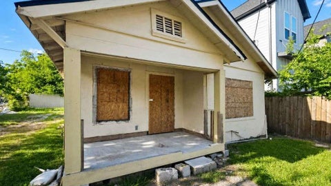 Photo of 3109 Evella Street, Houston, TX 77026 (MLS # 857683)