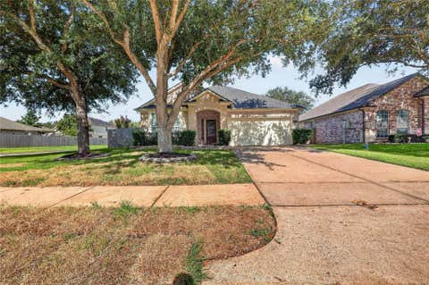 Photo of 419 Drake Lane, League City, TX 77573 (MLS # 39209659)