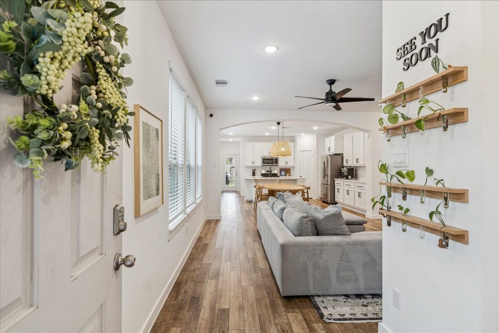 Photo of 16402 Little Pine Creek Drive, Humble, TX 77346 (MLS # 74531393)