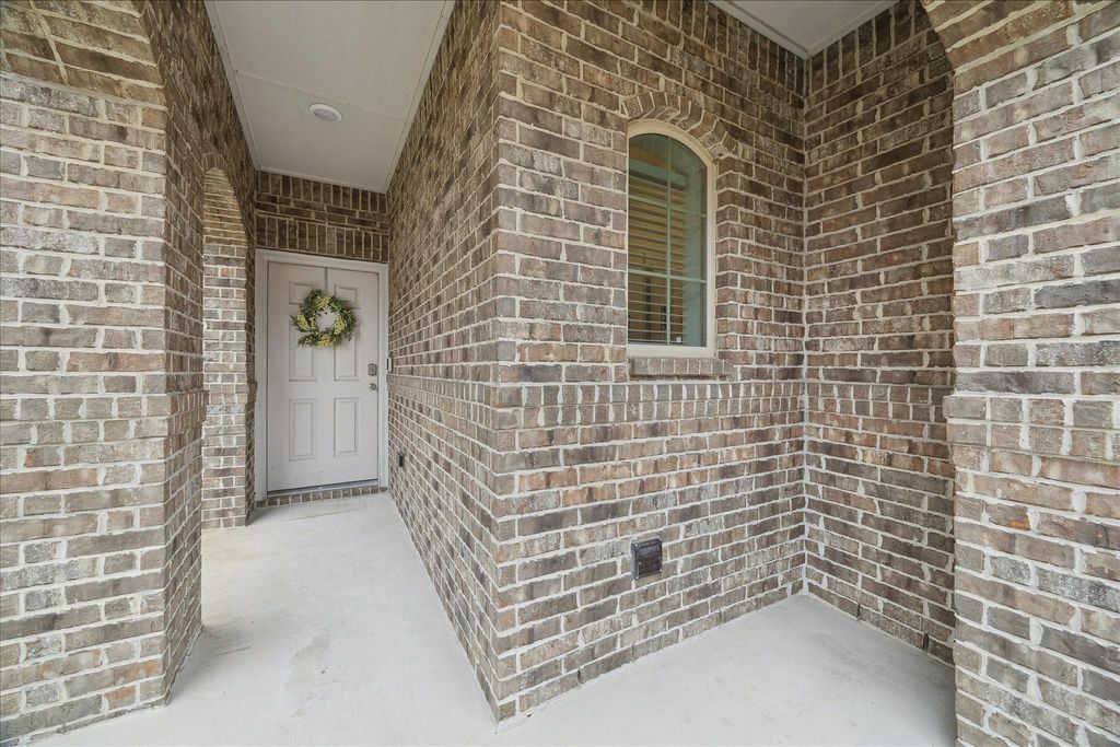 Photo of 16402 Little Pine Creek Drive, Humble, TX 77346 (MLS # 74531393)