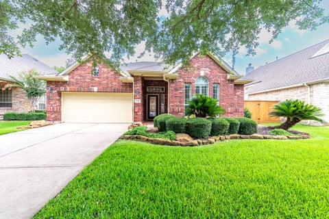 Homes For Sale - 25210 Cinco Manor Lane<br/> Katy, TX 77494