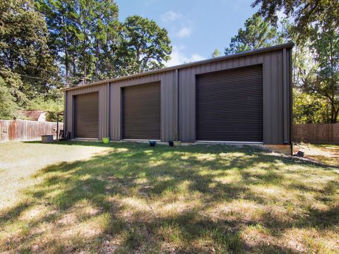 Photo of 224 Linwood Road, Crockett, TX 75835 (MLS # 13647732)