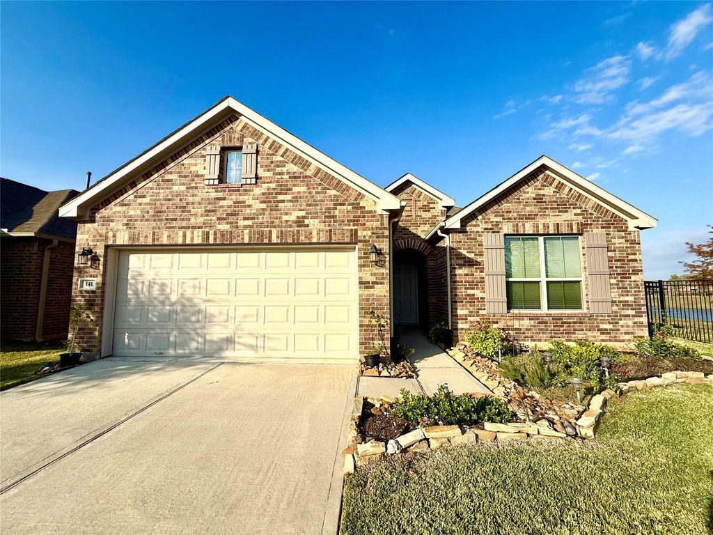 Photo of 141 Eliana Shores Drive, Katy, TX 77493 (MLS # 11114343)