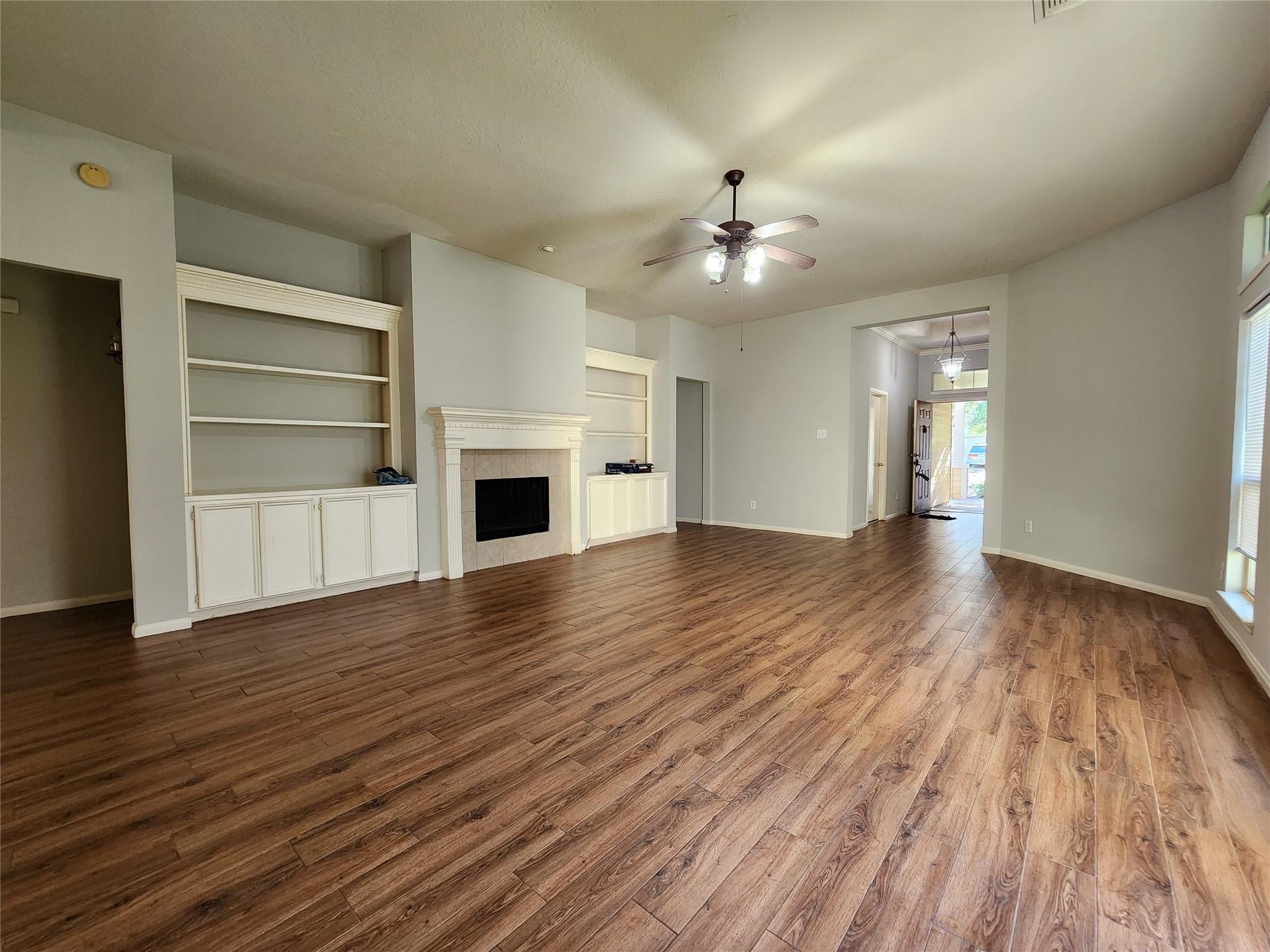 1011 Lexington Green Drive