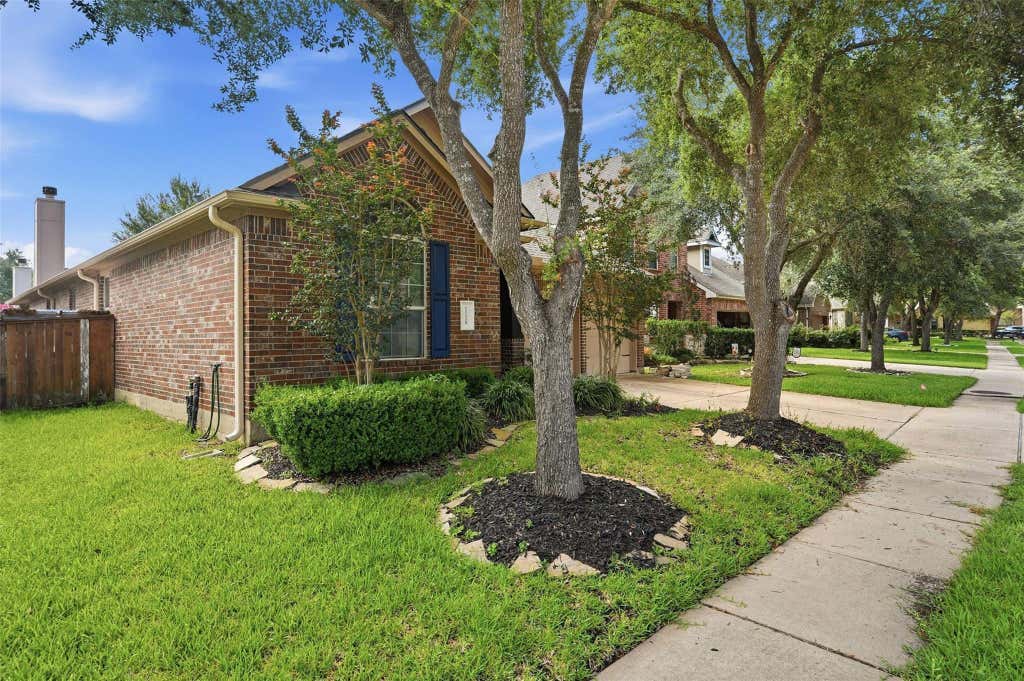 Photo of 11126 Celano Drive, Richmond, TX 77406 (MLS # 46527947)