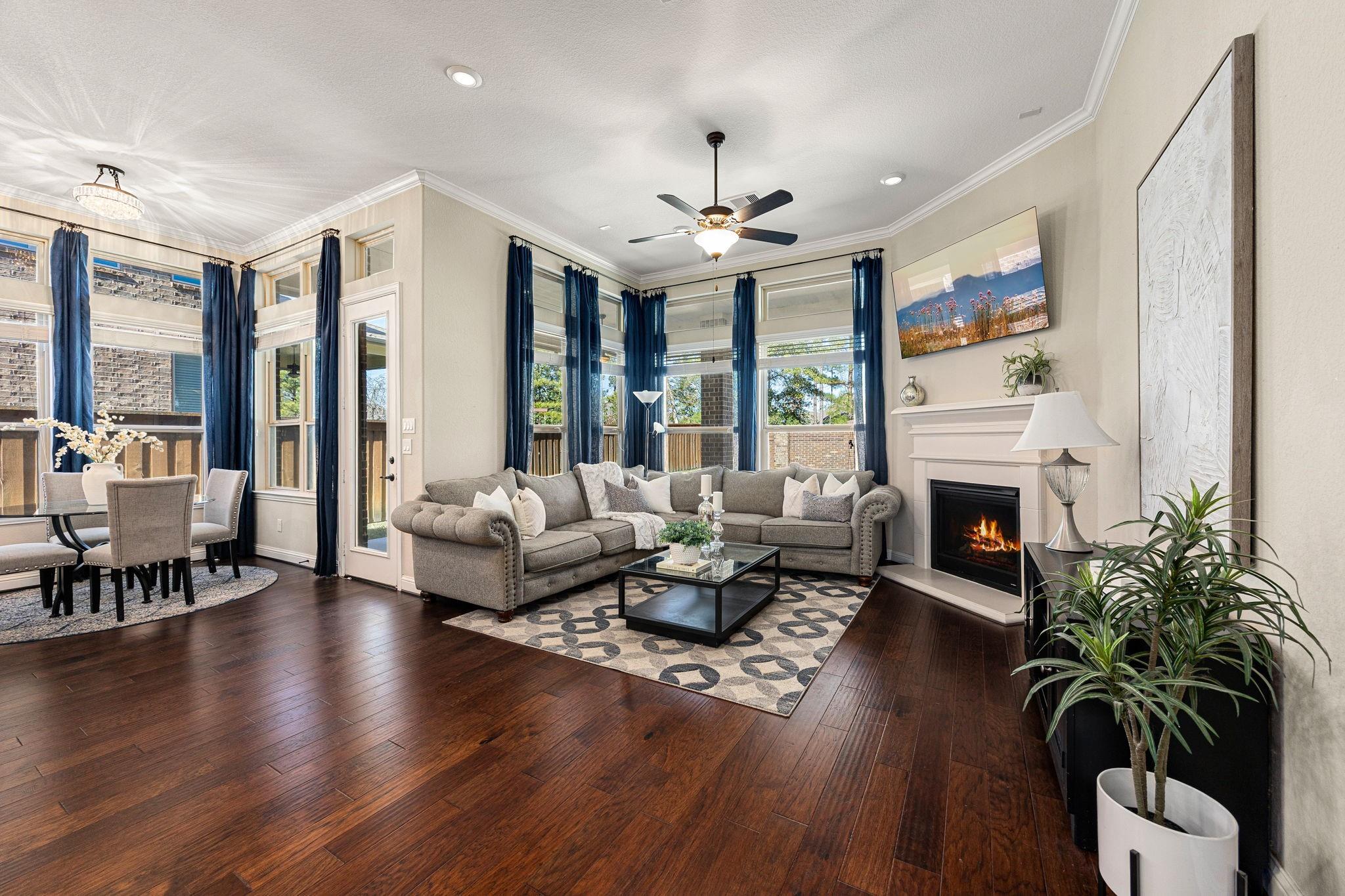 4225 Grand Oaks Wind