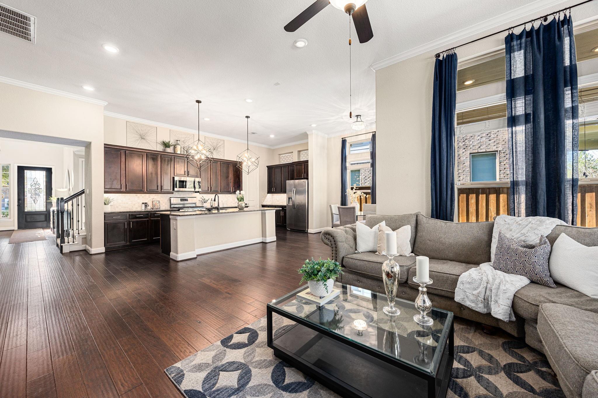 4225 Grand Oaks Wind