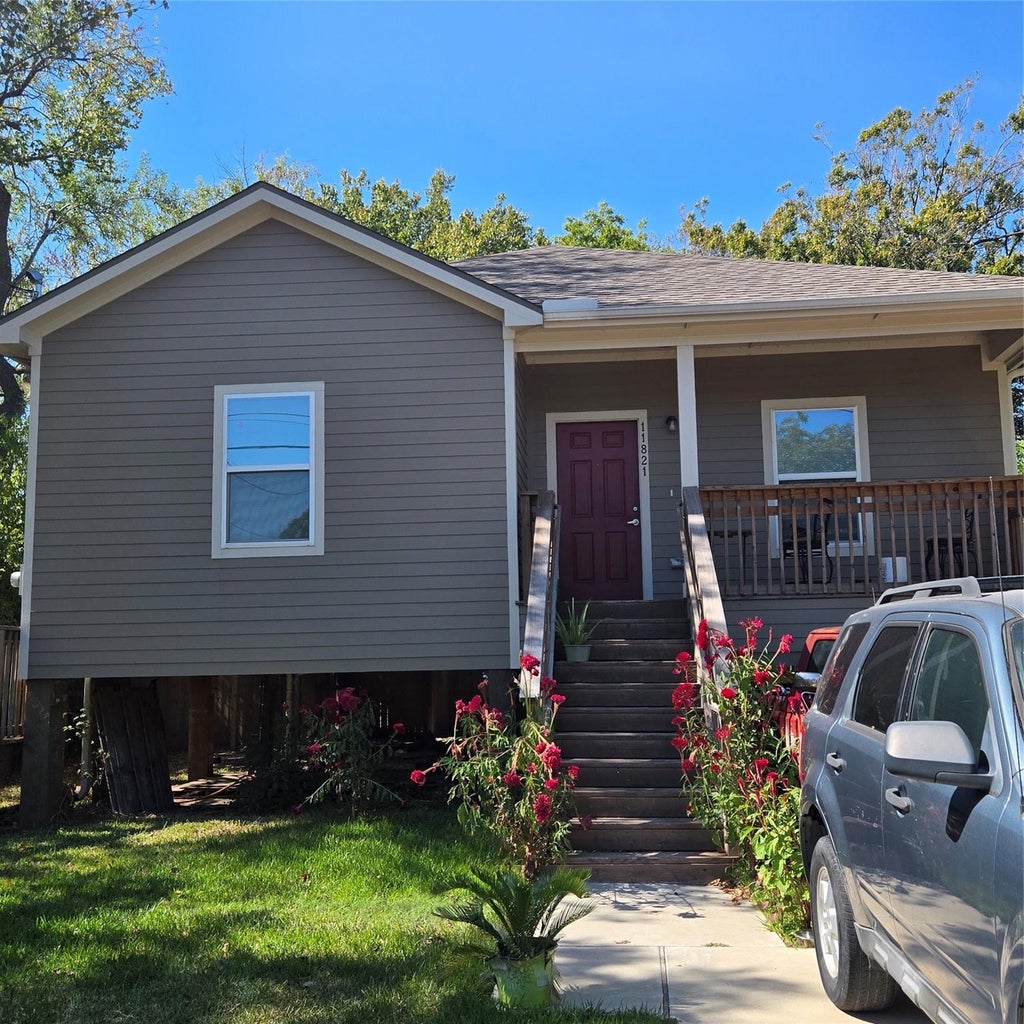 Photo of 11821 Cardiff Road, Houston, TX 77076 (MLS # 61264410)