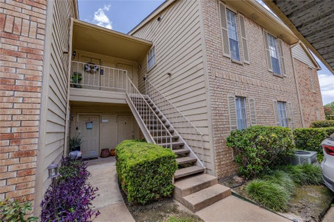 Condo For Sale - 1515 Sandy Springs Road #3404<br/> Houston, TX 77042