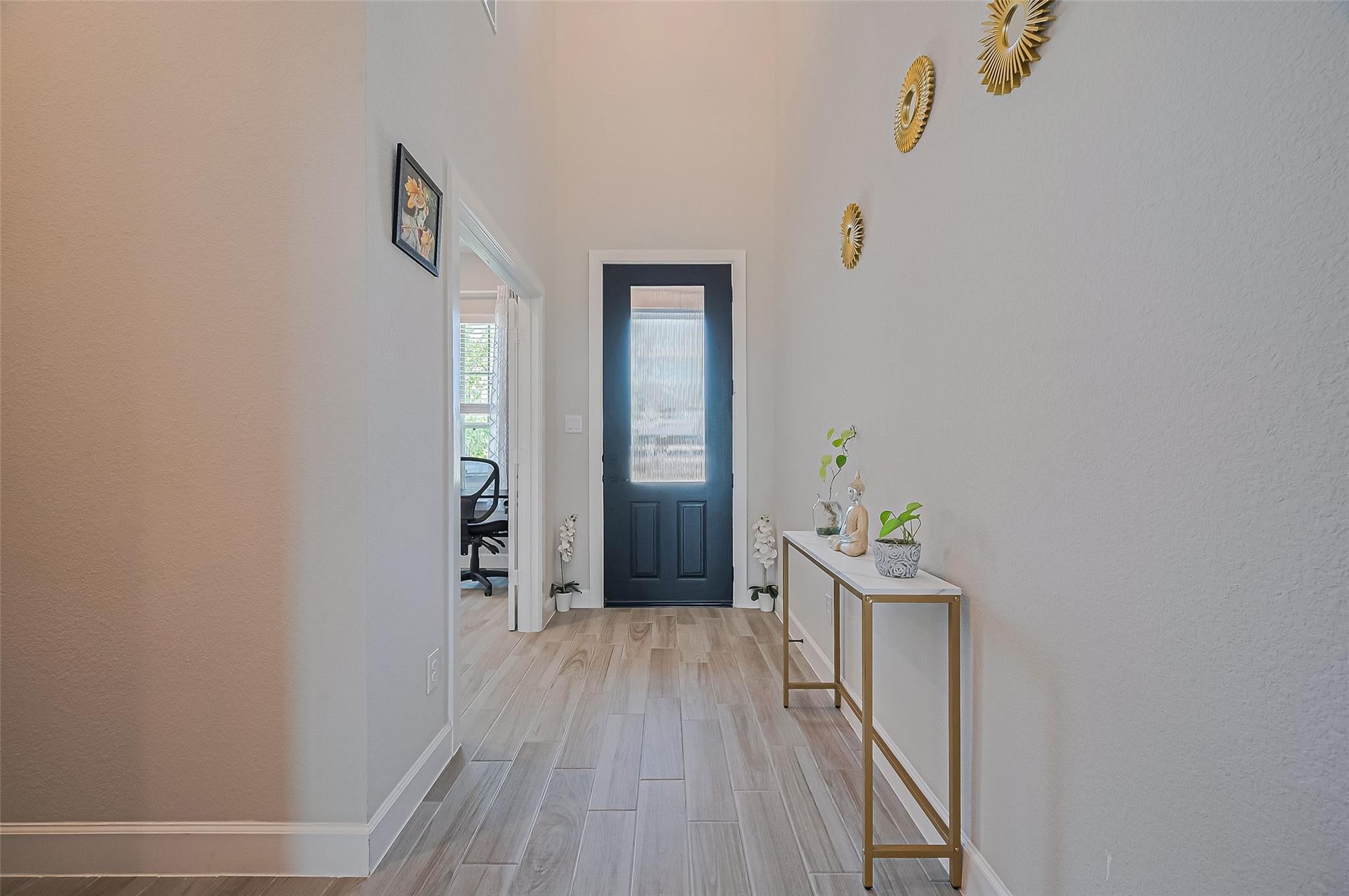13811 Via Toluca Trail
