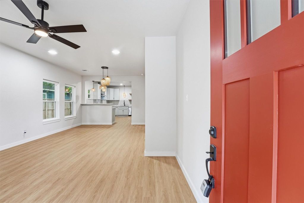 Photo of 2710 Gano Street, Houston, TX 77009 (MLS # 76844070)