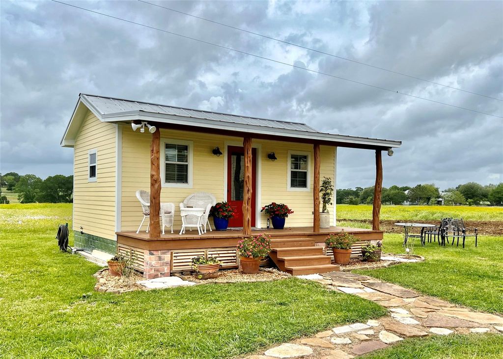 Photo of 6055 Trackside Road #T, Chappell Hill, TX 77426 (MLS # 21149456)