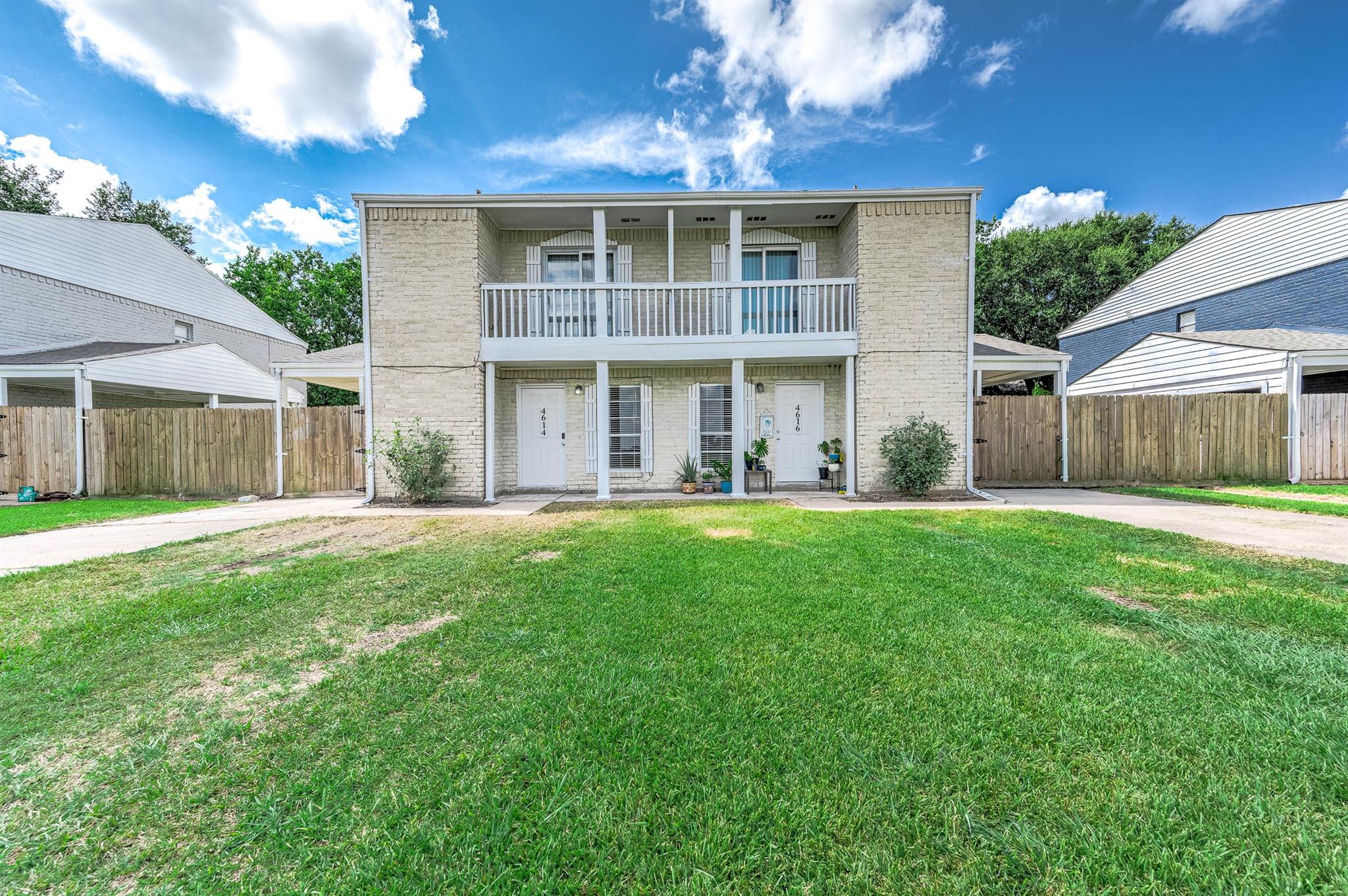 4614 & 4616 W Orange Street
